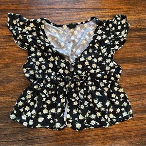 Wild Fable Split Front Floral Top XS